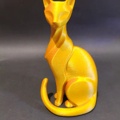 Tượng Mèo Vàng In 3D Thanh Lịch