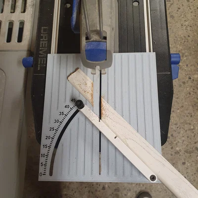 Guide cho DREMEL Moto Saw