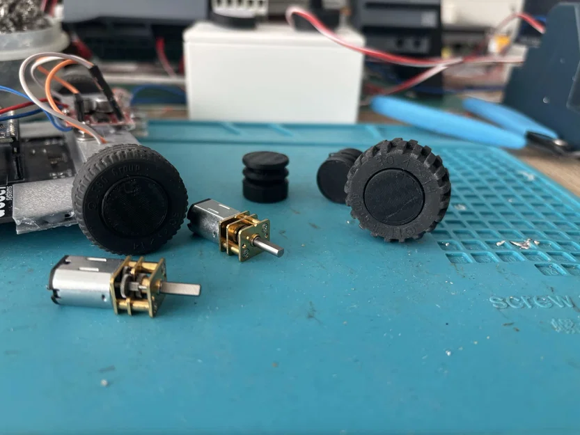 Đĩa chuyển đổi bánh xe LEGO 30.4 sang trục motor D-SHAFT - Image 1