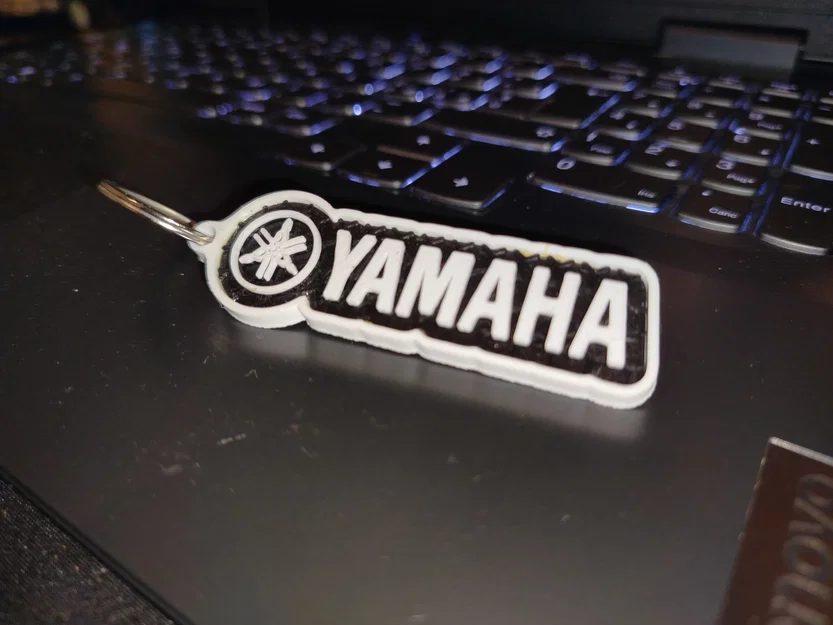 Móc khóa Yamaha Carbon 3D - Phụ kiện cá tính cho dân chơi xe - Image 1