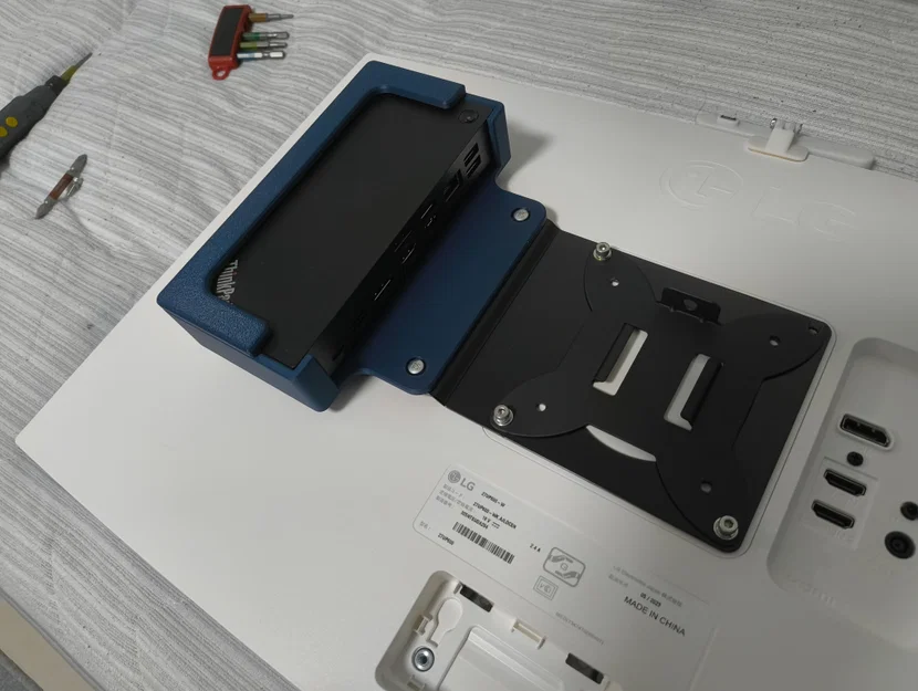 VESA Mount cho ThinkPad USB-C Dock Gen2 (40AS) - Image 1