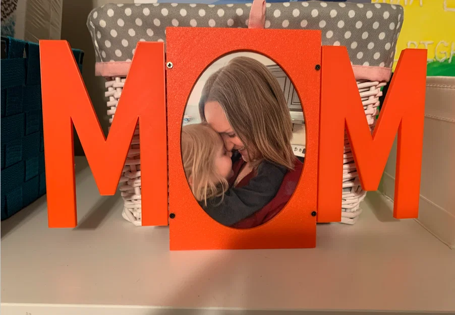 Khung ảnh 3D để bàn chủ đề MOM tặng Ngày của Mẹ - Image 1