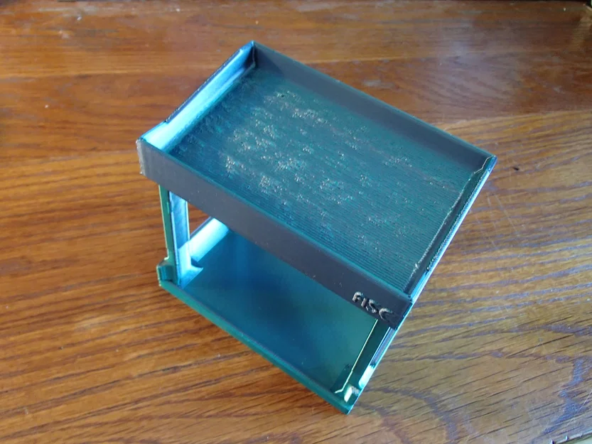 Giá đỡ 3D thông minh để bàn: Sắp xếp USB và thẻ nhớ gọn gàng - Image 2
