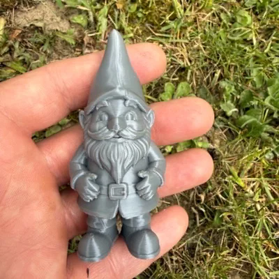 Tượng Garden Gnome (Halfling/Dwarf) trang trí sân vườn