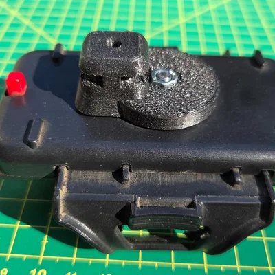 Ngàm adapter Minoura gắn vào Klickfix Quad Mount