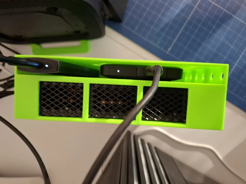 Giá đỡ lưu trữ gắn ngoài cho Dell Wyse 5070 (External Storage Mount) - Image 3