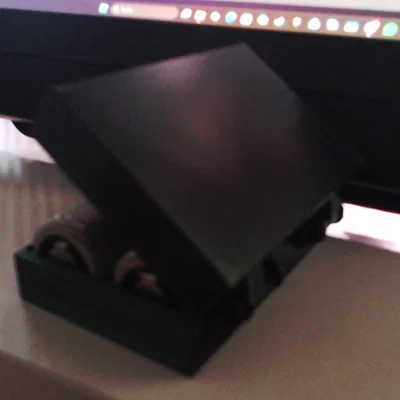 Hộp đựng pin 21700 in 3D gọn gàng, an toàn và tiện lợi