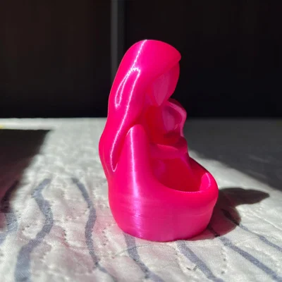 Mô hình Mẹ và Con gái ôm nhau - Khay đựng trang sức 3D in tại nhà