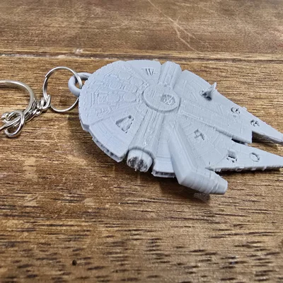 Móc khóa Millennium Falcon - Phụ kiện độc đáo cho fan Star Wars