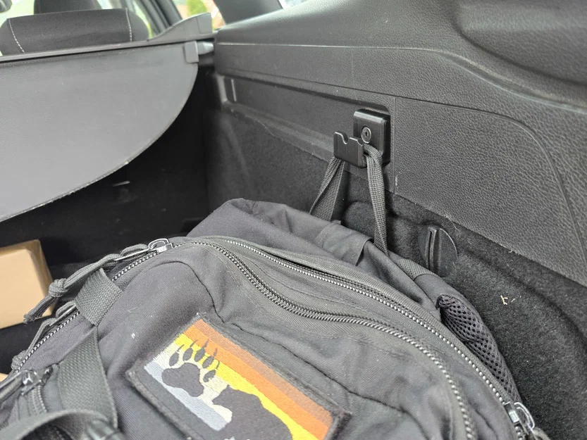 Móc treo đồ đi chợ cho Opel Astra K (không cần FlexRail) - Image 4