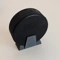 Đế trưng bày puck khúc côn cầu (Puck display stand) in 3D đơn giản - Thumbnail 3