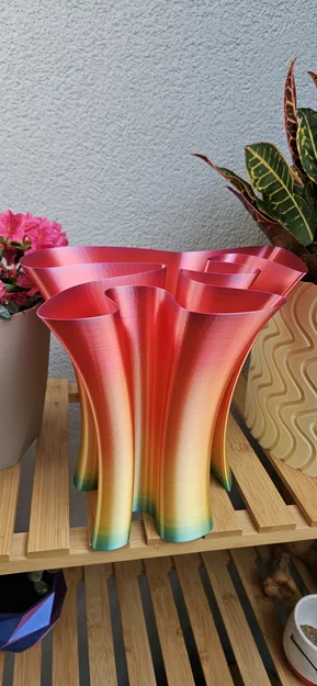 Bình hoa nghệ thuật Modern Art Vase độc đáo cho kệ sách - Image 2
