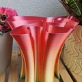 Bình hoa nghệ thuật Modern Art Vase độc đáo cho kệ sách - Thumbnail 2
