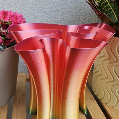 Bình hoa nghệ thuật Modern Art Vase độc đáo cho kệ sách