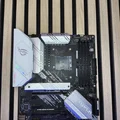 Giá Treo Tường Cố Định Mainboard Cho Dàn PC Gaming - Thumbnail 1