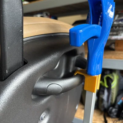 Móc treo thông minh cho dụng cụ gắp đồ EZReacher (3D Printed)