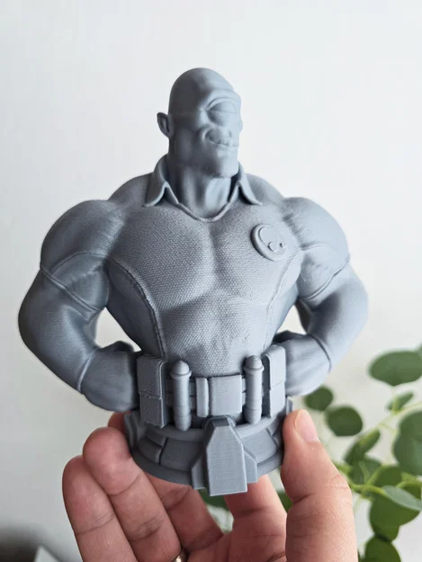 Mô hình 3D Allen the Alien (Invincible) in chất lượng cao - Image 2