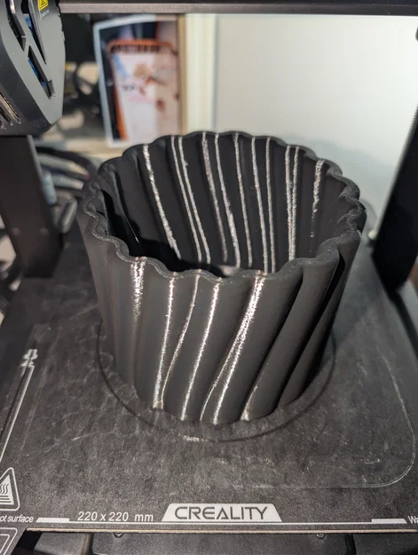 Chậu xoắn Helical Planter & Tray - Image 4