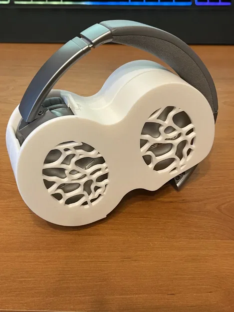 Hộp bảo vệ tai nghe nhẹ (Lightweight Headphone Case) - Image 1