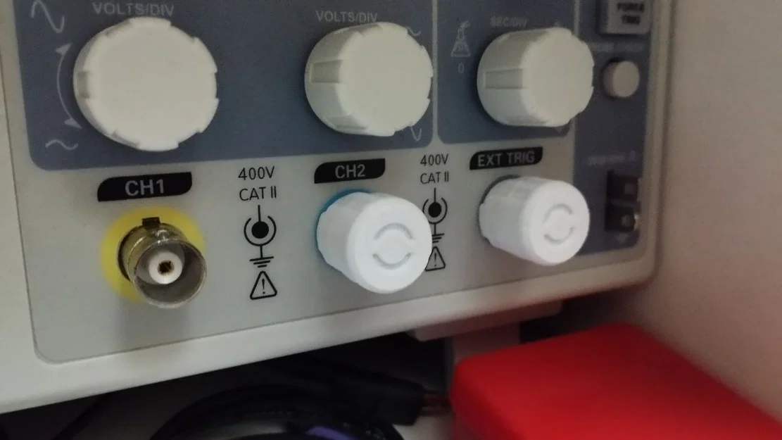 Nắp che bảo vệ BNC cho oscilloscope khi làm việc với điện áp cao - Image 2
