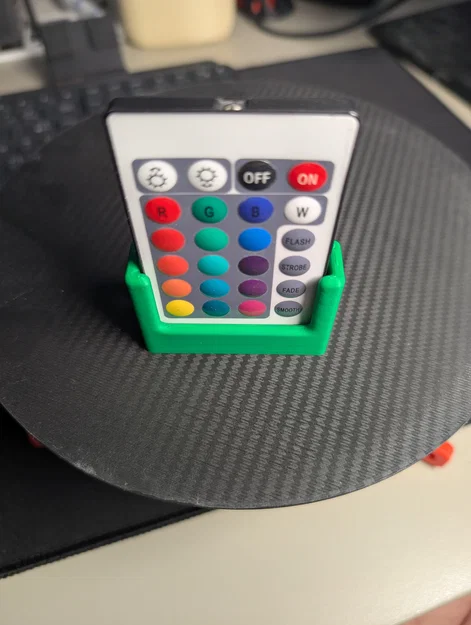 Remote Holder Skadis - Image 3