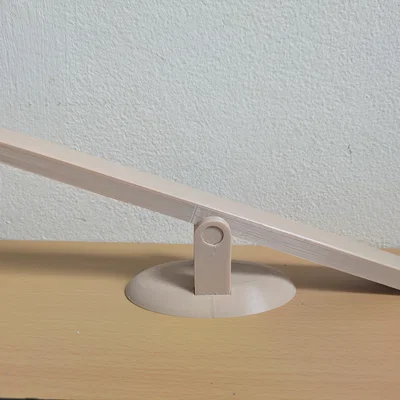 Bập Bênh Để Bàn Tối Giản (Minimalist Desktop Seesaw)