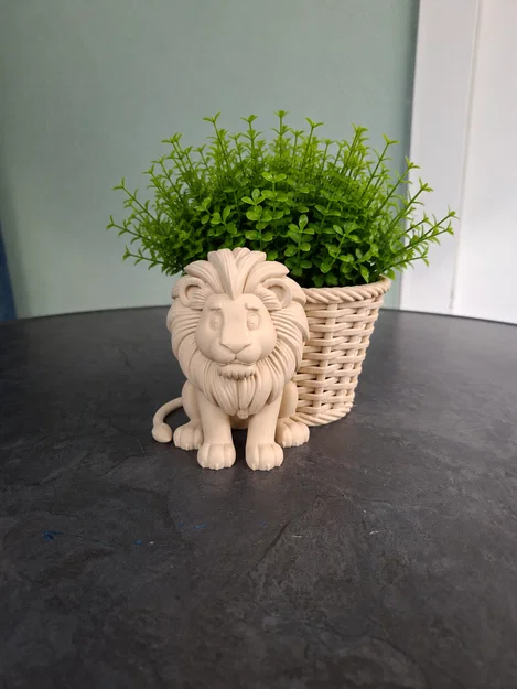 Chậu Trồng Cây Sư Tử Dễ Thương (Cute Lion Planter) - Image 1