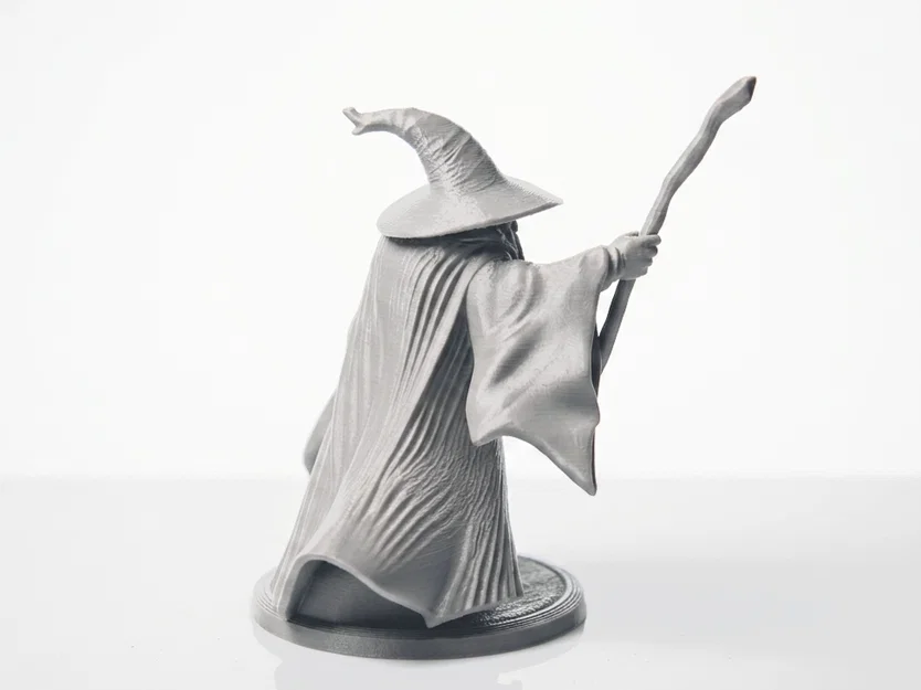 Tượng Gandalf Pháp Sư Lord of the Rings – Mẫu 3D Printable (STL) - Image 2