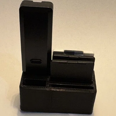 Khay 3D tiện lợi đựng thẻ nhớ SD và USB