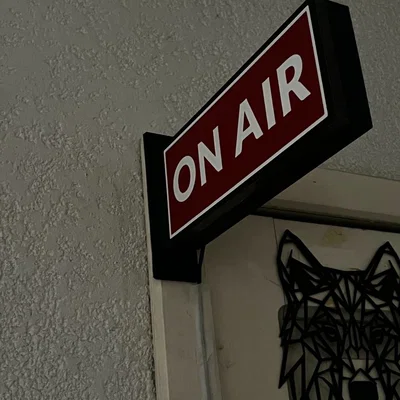 Bảng hiệu “On Air”