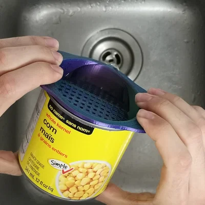 Dụng cụ lọc nước hộp thực phẩm (Can strainer) in 3D tiện dụng