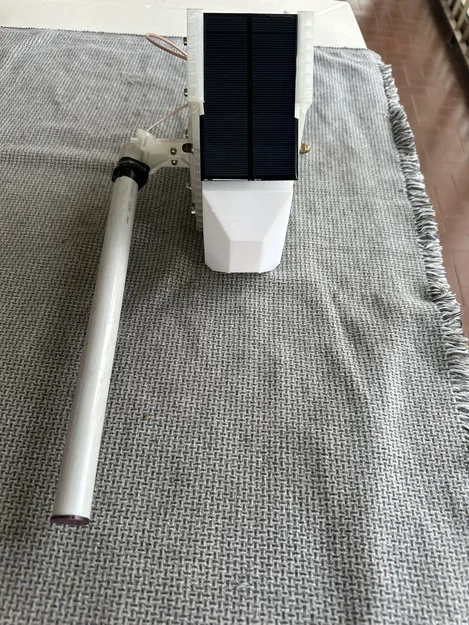 Mesthastic Lora Jpole Antenna – J-pole có radome (lắp ống 20mm) - Image 9
