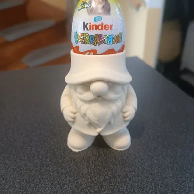 Mô hình chú lùn giữ trứng (Gnome Egg Cup) in 3D trang trí độc đáo