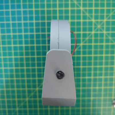 Quạt để bàn nhỏ gọn (Compact Desk Fan)