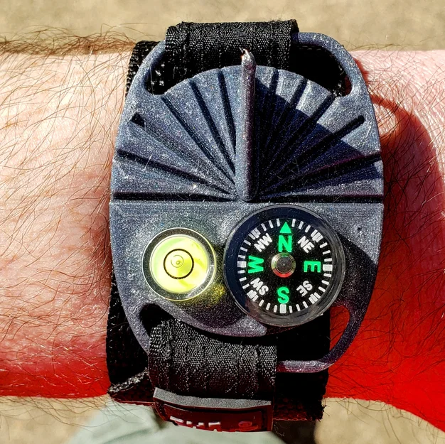 Đồng hồ đeo tay đồng hồ mặt trời (Sundial Wristwatch v2.0) - Image 1