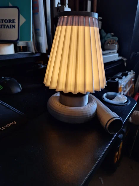 Đèn bàn Turbo (Turbo Desk Lamp) - Mô hình trang trí góc làm việc - Image 4
