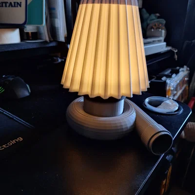 Đèn bàn Turbo (Turbo Desk Lamp) - Mô hình trang trí góc làm việc