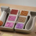 Bộ Play Dough Stamp Kit Nam Châm (Đổi Texture) – Print-in-Place - Thumbnail 1