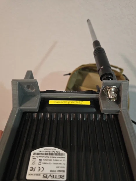 RT-95 Manpack Rails và BNC bulkhead antenna mount - Image 4