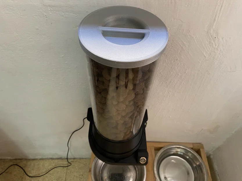 Automatic Pet Feeder - Máy cho thú cưng ăn tự động 3D - Image 3