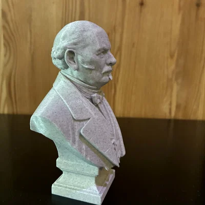 Allan Kardec (Hyppolite Léon Denizard Rivail) — Tượng bán thân