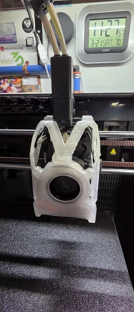 ECC2 Toolhead Cover _draft.v1 (GLP1) – Nắp toolhead bản nháp v1 - Image 1
