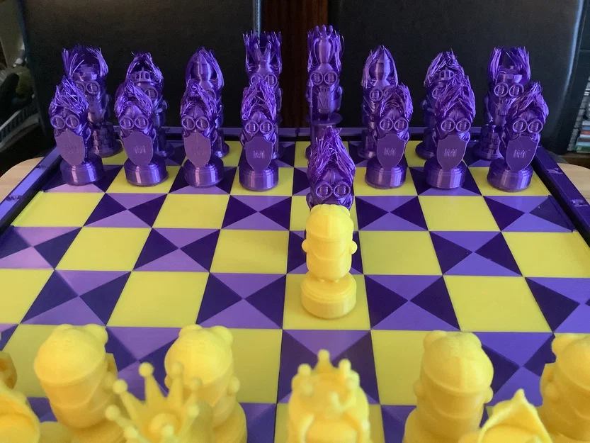 Bộ cờ Macho Minions (Macho Minions Chess Set) - Image 1