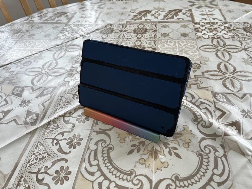 Giá đỡ iPad để bàn đơn giản, chắc chắn (iPad Stand) - Image 6