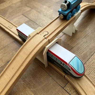 Gối đỡ Tunnel/Cầu – Ray tàu gỗ Brio/IKEA