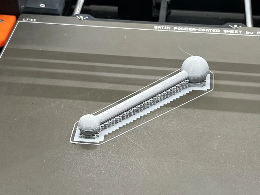 Chốt giữ cửa trailer Wells Cargo (Wells Cargo Trailer Door Holder) - Image 1