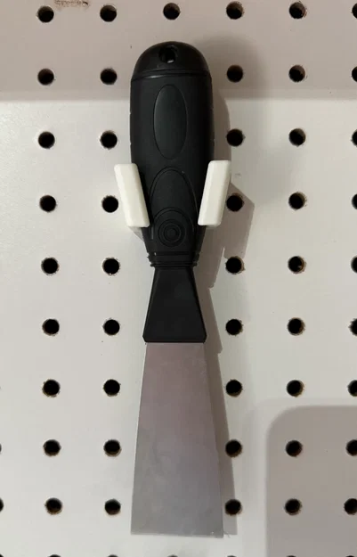 Giá treo dao cạo (Scraper) thông minh cho bảng Pegboard 1/4 inch - Image 1