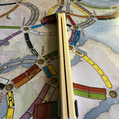 Chân đế 3D hỗ trợ khay thẻ bài board game Ticket to Ride