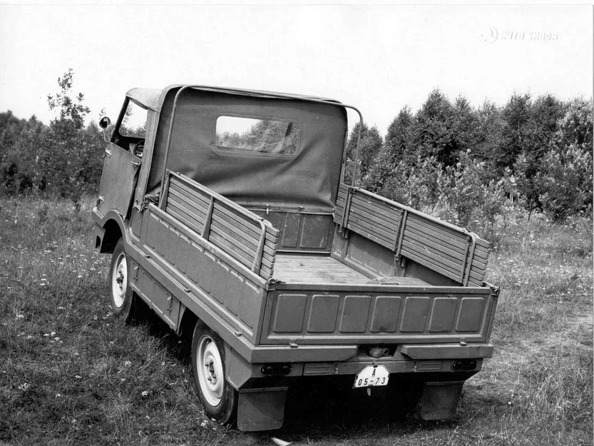 Mô hình in 3D xe cổ Škoda 998 Agromobil 1962 địa hình - Image 6