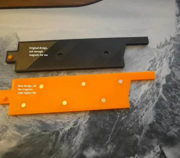 FlashForge AD5M: Tấm chắn giữa phía trên (top middle) thêm nam châm - Image 1